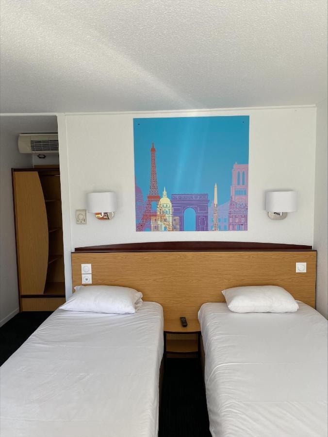 Kyriad Direct Marseille Est La Valentine La Penne-sur-Huveaune Bagian luar foto